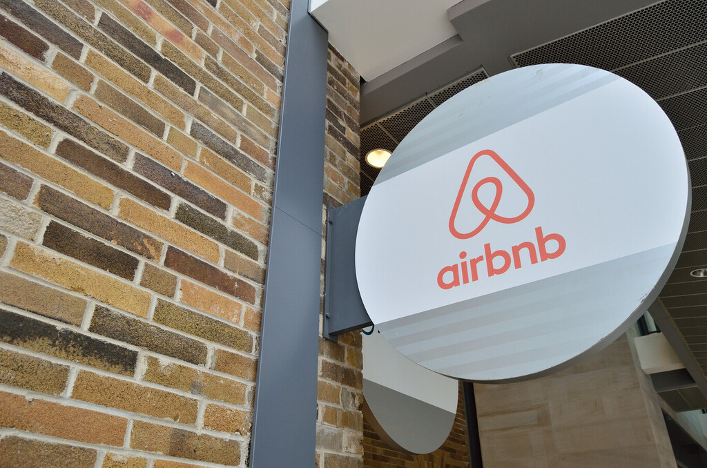Airbnb impone nuevas restricciones en tareas domésticas para mejorar la experiencia en 2026