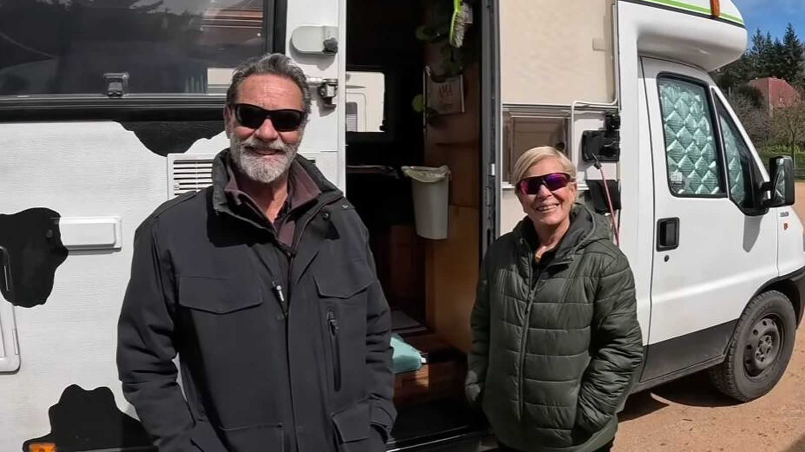 Creciente tendencia de jubilados en autocaravanas en España ante crisis económica y pensiones insuficientes