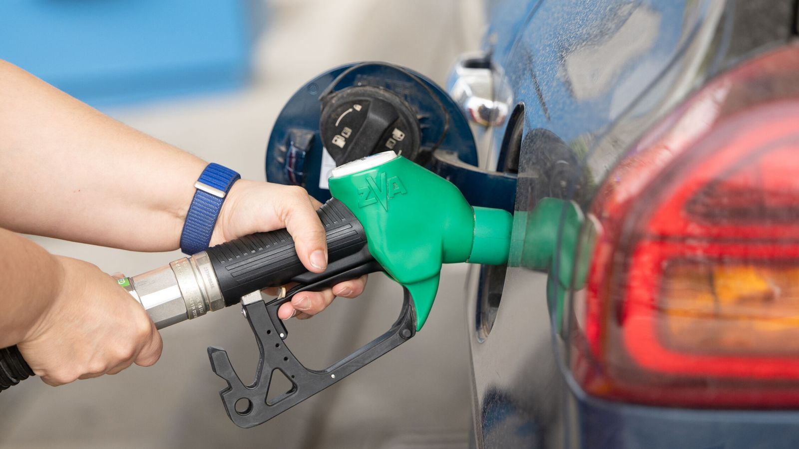 España registra inflación del 4,9% y desacelera crecimiento económico — Actualidad