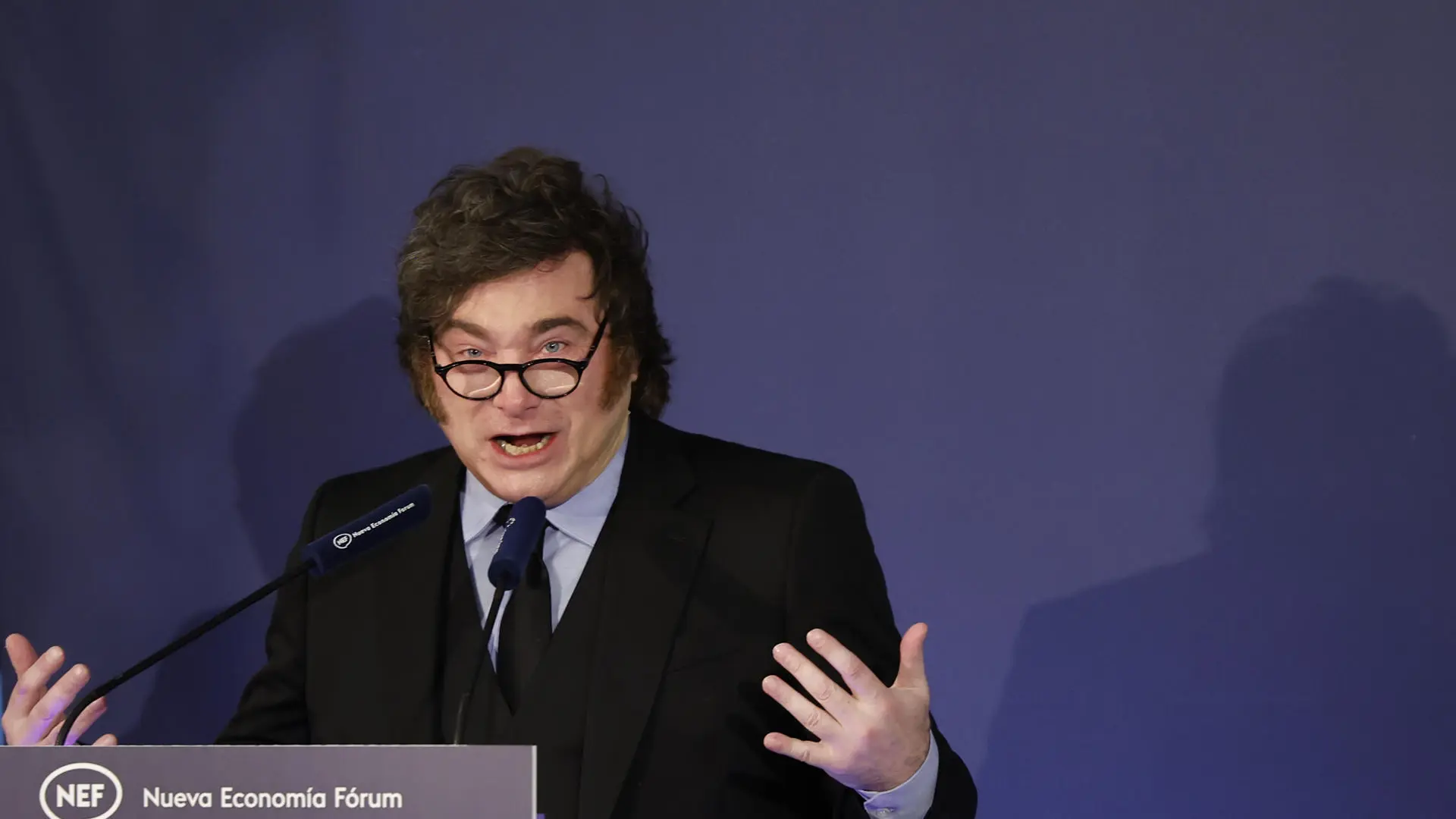 Milei provoca tensión en Madrid con discurso polémico y repercusiones diplomáticas en 2026