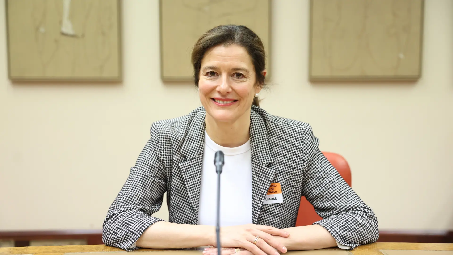 Miriam González y Democracia21 irrumpen en las elecciones 29N con propuestas de regeneración democrática